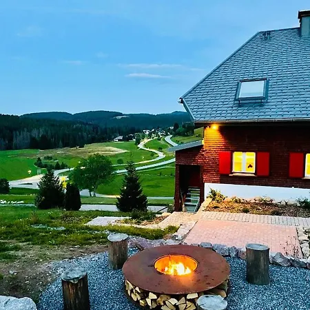 Hotel Rotmeerhaus *